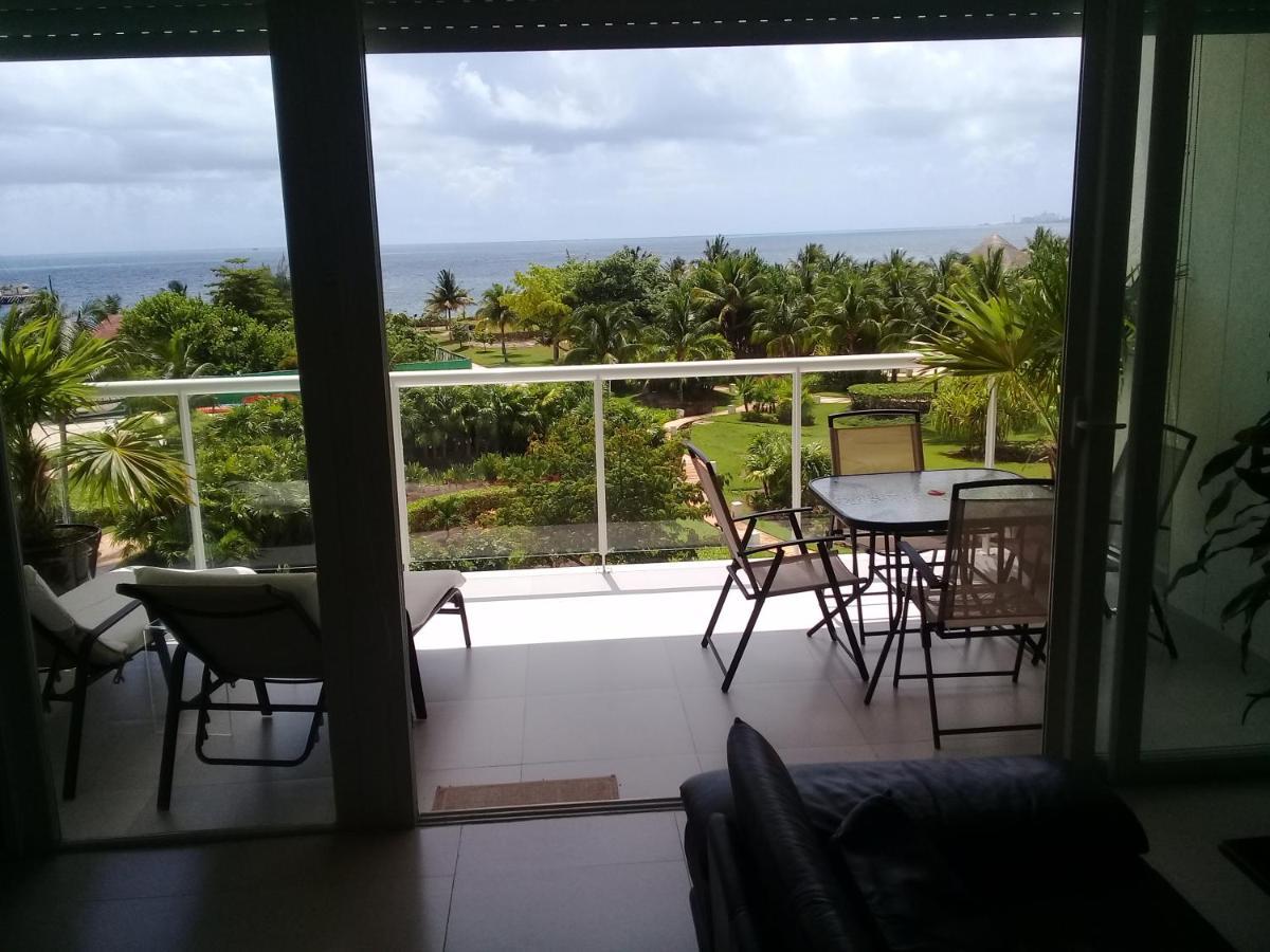 Swim The Caribbean & Work With A View Apartment Cancun Luaran gambar