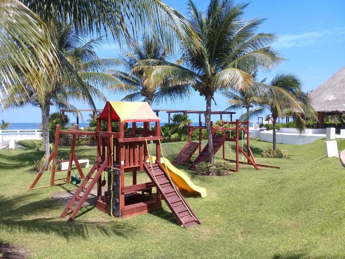 Swim The Caribbean & Work With A View Apartment Cancun Luaran gambar