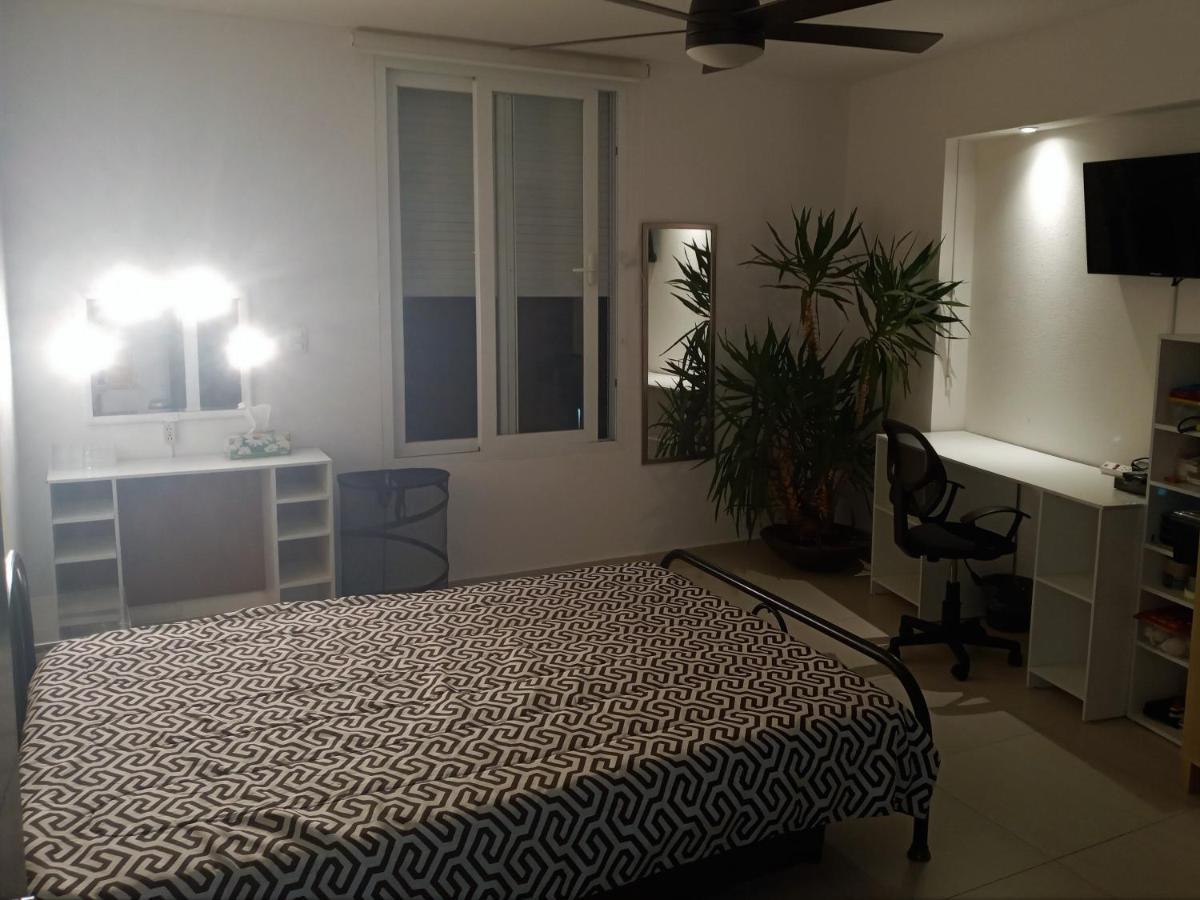 Swim The Caribbean & Work With A View Apartment Cancun Luaran gambar